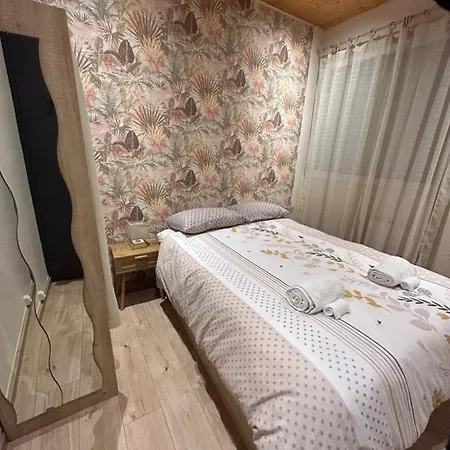 Apartamento De Luxe En R/c Idealment Place En Hyper Centre *