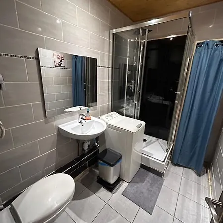 De Luxe En R/c Idealment Place En Hyper Centre Hotel Lourdes